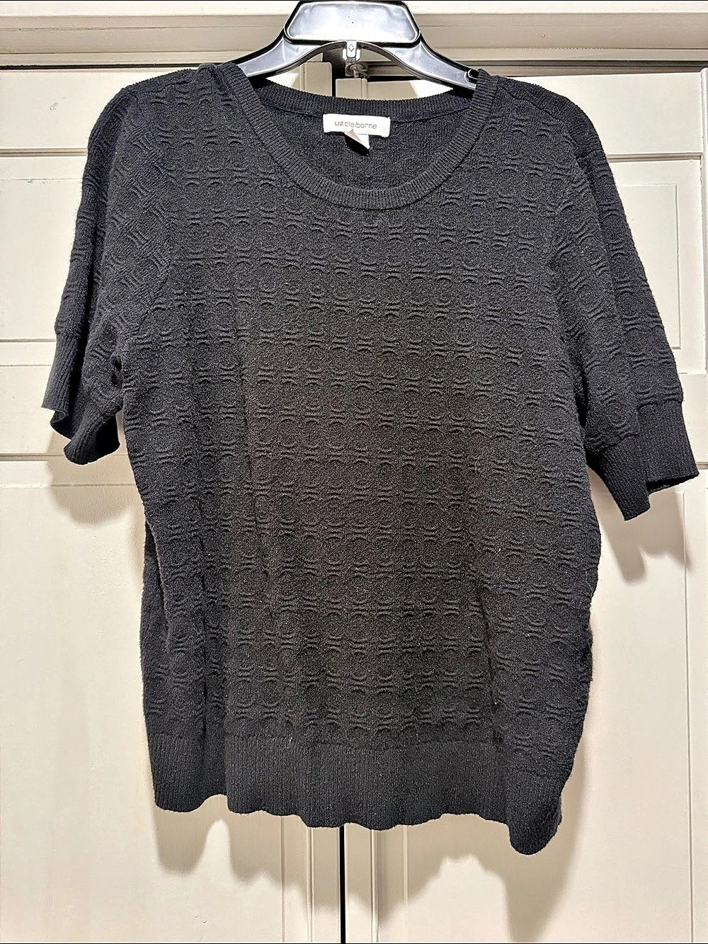 Jones New York Textured Short Sleeve Top in Black Like New